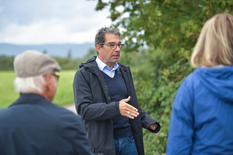 Trassenbegehung in Eppelheim mit Staatssekretär Dr. Andre Baumann 